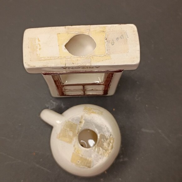 VTG Arizona Ceramic "The Window The Pot" Salt Pepper Shakers Unique Collectable - Picture 6 of 16